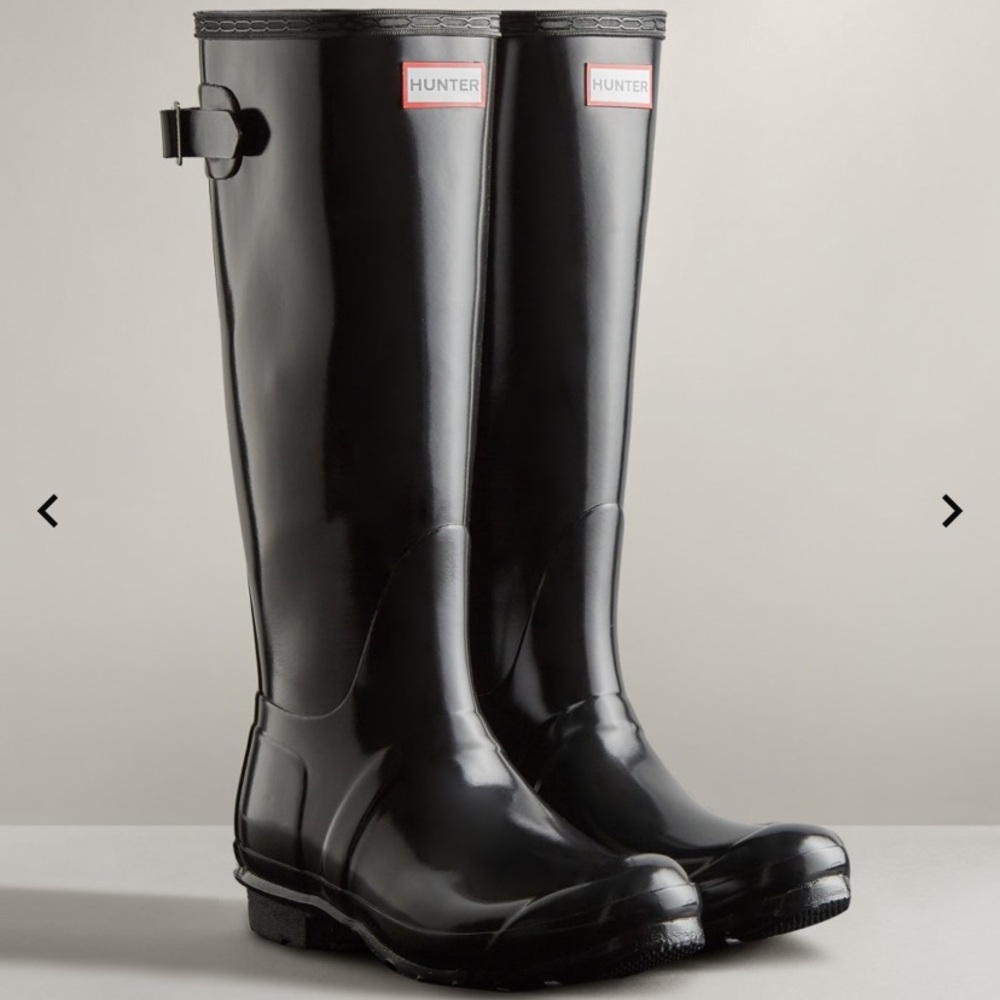 Hunter Women’s Tall Back Adjustable Gloss Rain Boots
